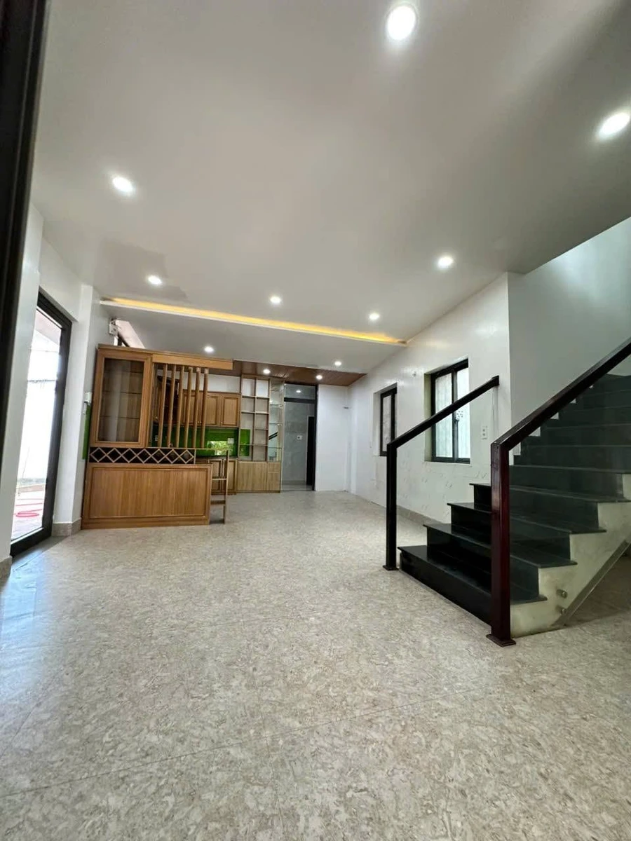 Bán nhà mặt tiền Đặng Văn Ngữ Huế 185m², 4 phòng, 7 tỷ - Ảnh thu nhỏ 2