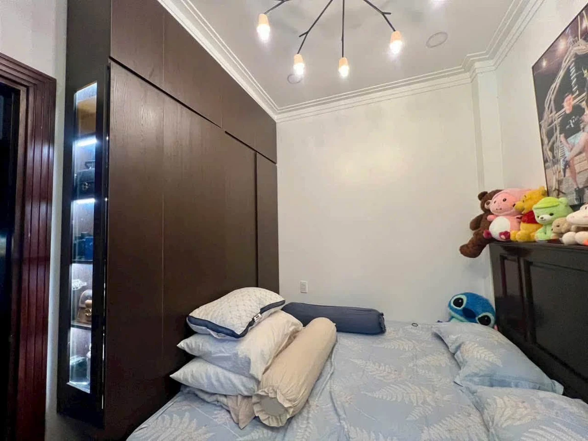 Nhà cấp 4 bán 3 tỷ 750 triệu, 99m², Phan Thiết - Ảnh thu nhỏ 3