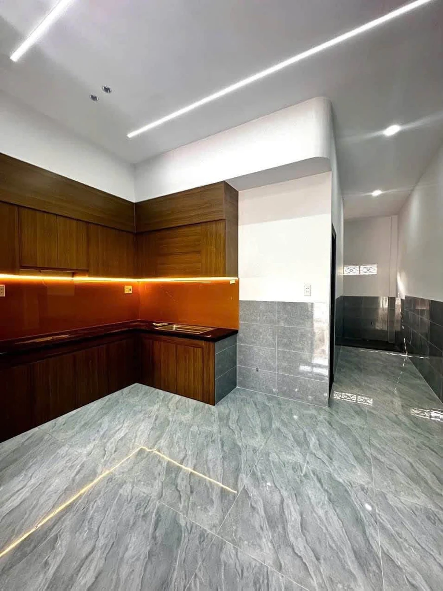 Bán nhà mới 3PN 65m² ngã tư Chiêu Liêu Dĩ An - Ảnh 1