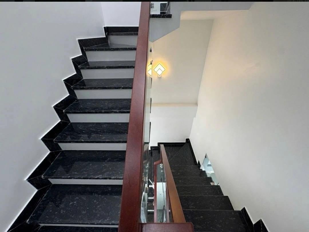 Bán nhà 3 tầng 160m2 gần chợ Trà Khê, Dương Kinh, Hải Phòng giá 3,2 tỷ - Ảnh thu nhỏ 2