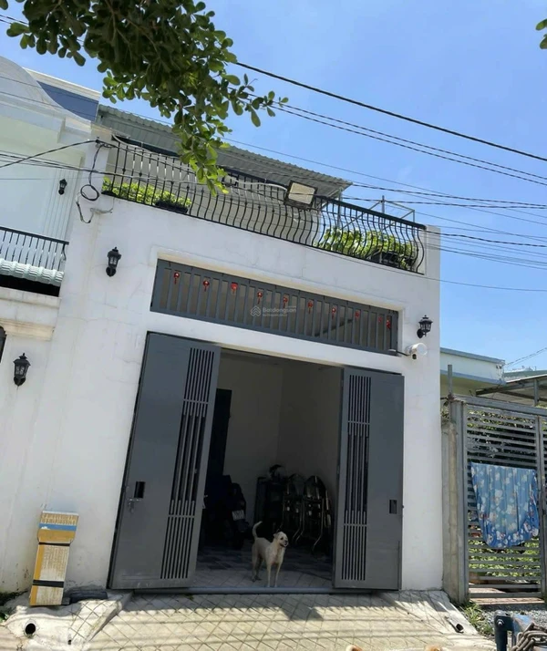 Bán villa 3 phòng ngủ 180m² Phan Huy Chú Buôn Ma Thuột 8,9 tỷ 1619m2