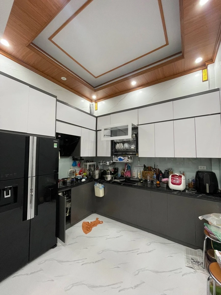 Nhà 5 tầng Ngọc Thụy 40m² giá 7.5 tỷ - Ảnh thu nhỏ 3