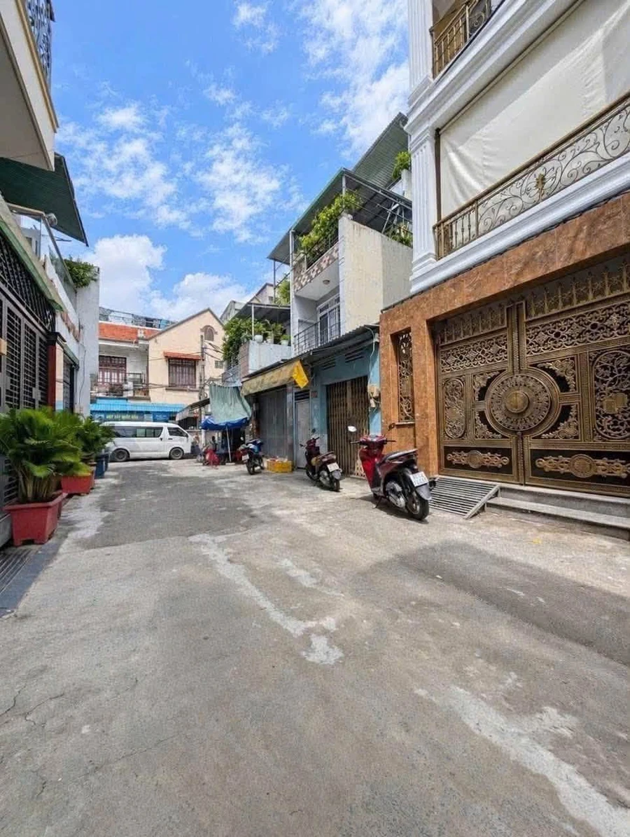 Bán nhà hẻm xe hơi 2 tầng 40m² Lê Văn Quới, Bình Tân giá 3,75 tỷ - Ảnh 1