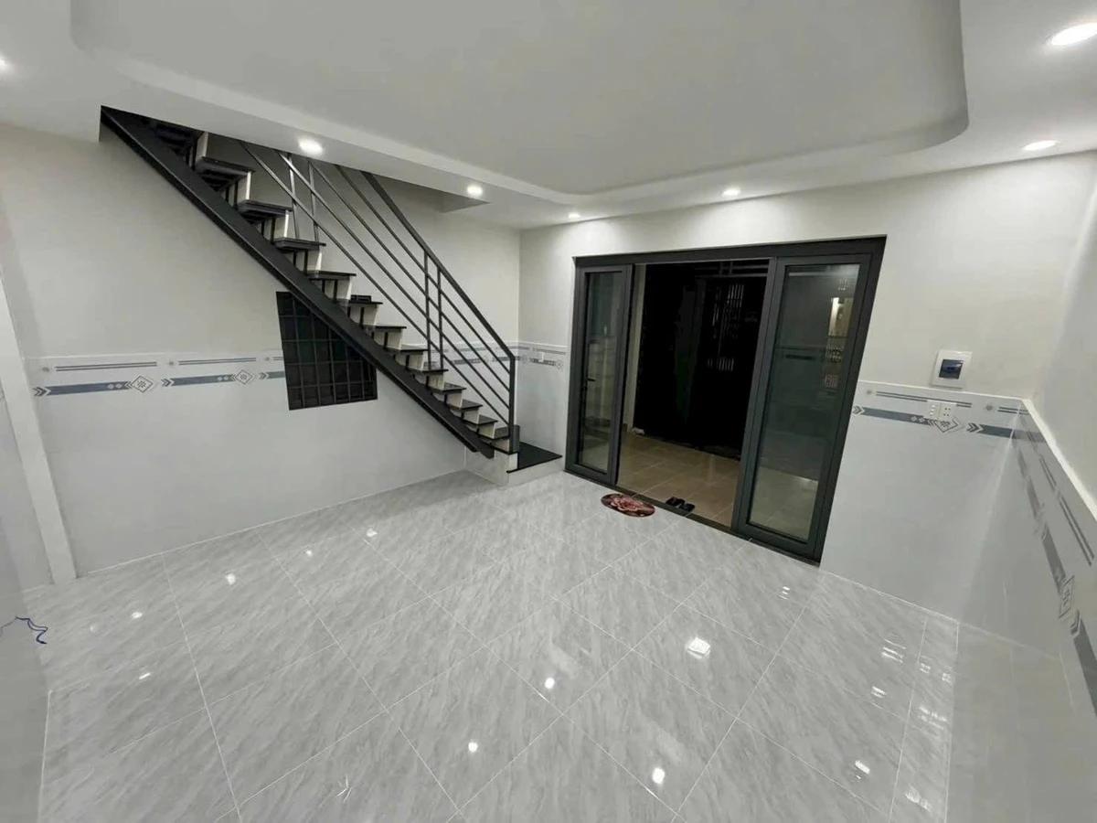 Bán nhà phố 2PN, 75m2, Tân Phong, 4,2 tỷ - Ảnh thu nhỏ 5