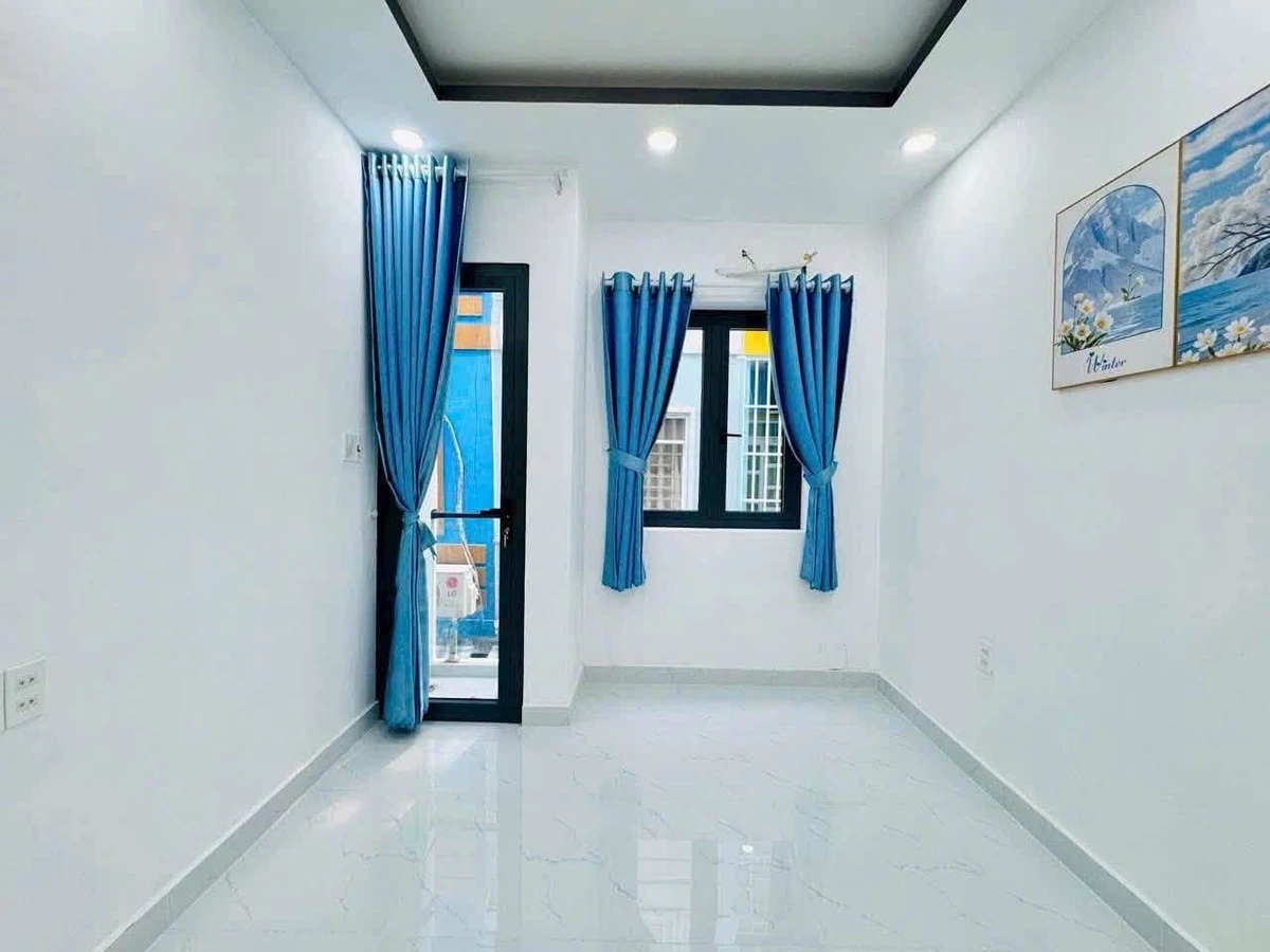 Bán nhà hẻm ô tô 30m², 5 PN 3 WC Nhà Bè - Ảnh thu nhỏ 5