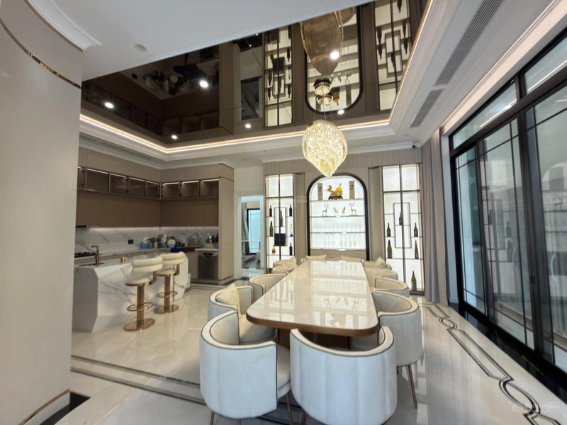 Hàng vip - Villa cao cấp nằm ngay trung tâm Phường 1 Bảo Lộc, nội thất cao cấp sang trọng