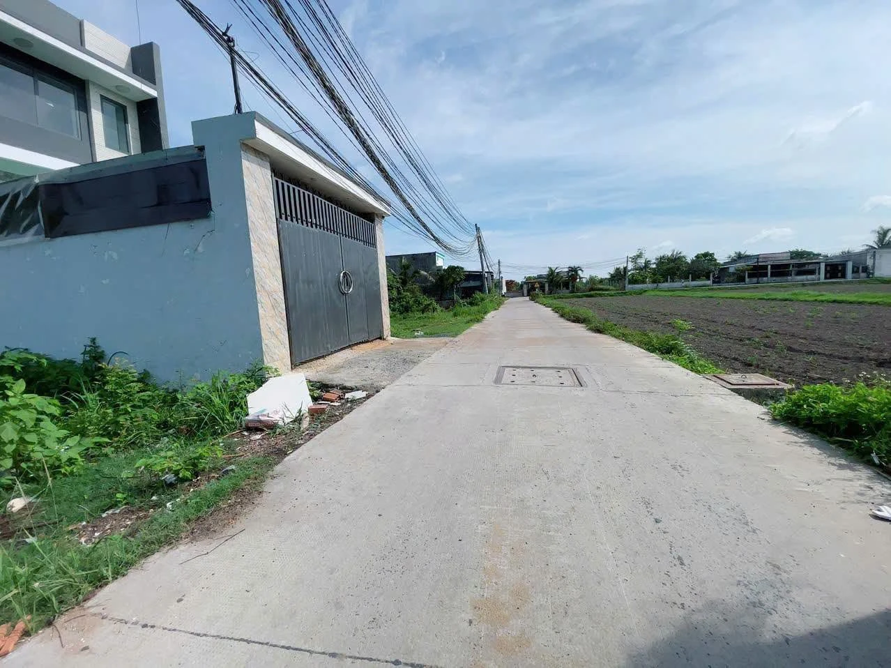 Bán đất thổ cư 130m2 (5x26) Khu phố 4, Thị trấn Đức Hòa, Long An, giá 1,35 tỷ - Ảnh 1