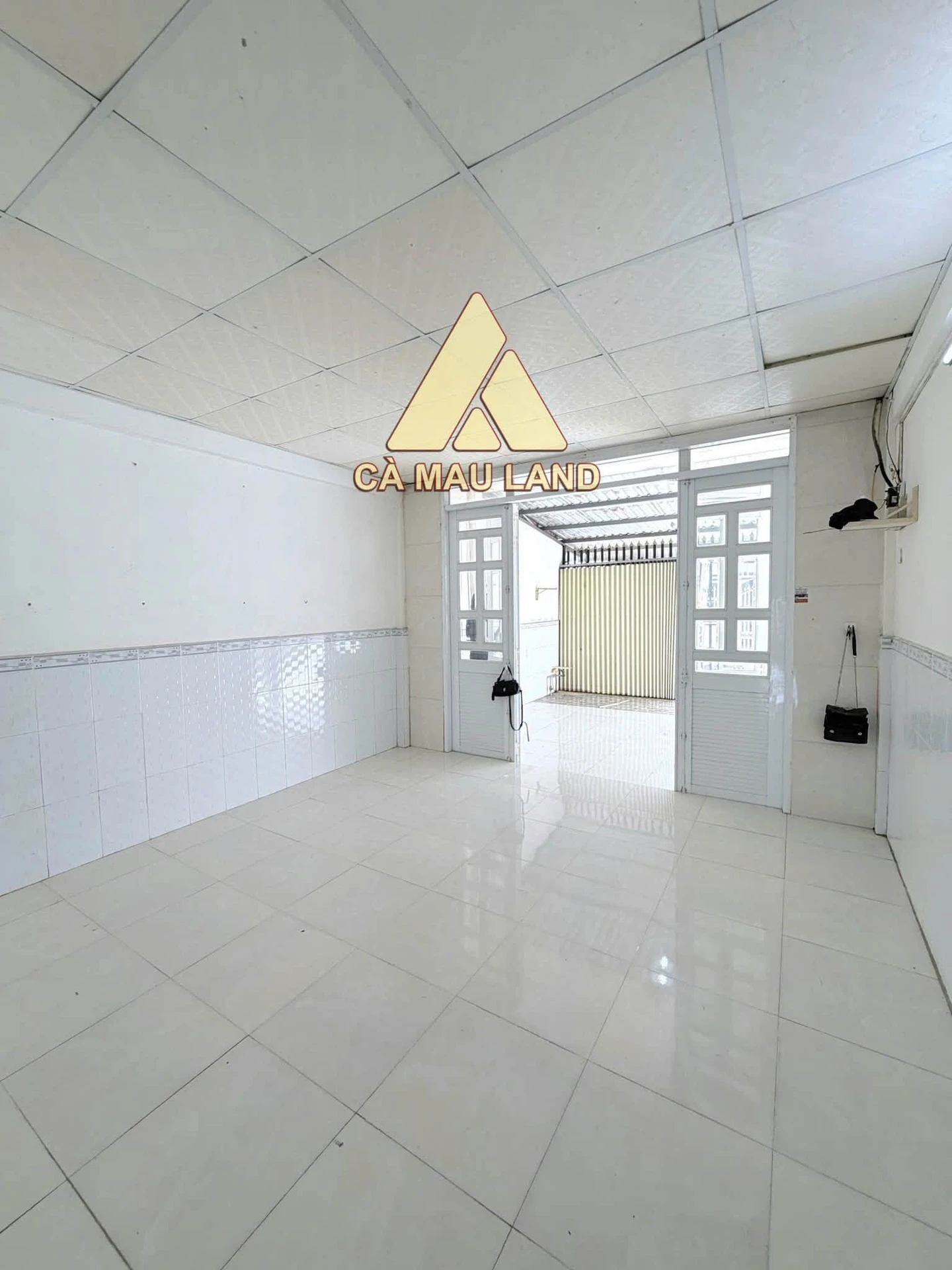 Bán nhà 1 PN 68m² đường 3C KĐT Hoàng Tâm, Cà Mau - Ảnh 1