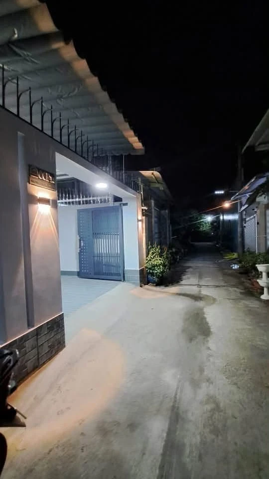 Nhà mới 1 trệt 1 lầu Phú Tân Bến Tre 112m² 2,65 tỷ - Ảnh thu nhỏ 3