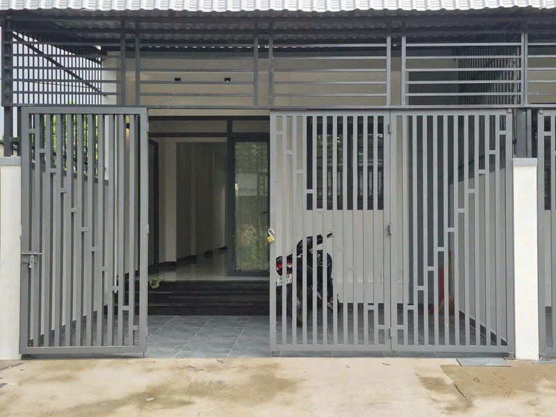 Bán nhà mặt tiền Lê Minh Xuân, Rạch Giá 95m²