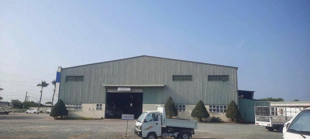 Bán đất + nhà xưởng mặt tiền QL1A Thủ Thừa 13.729m2, 72 tỷ - Ảnh thu nhỏ 3