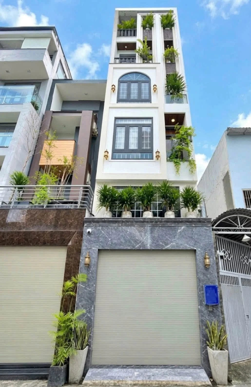 Bán nhà Gò Vấp 63m2 6 tầng sân thượng thang máy 5PN 13 tỷ - Ảnh 1