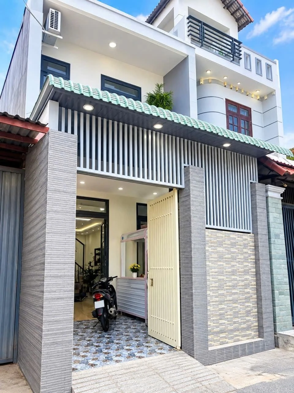 Bán nhà 2 tầng 65m2 đường Ngô Quyền, Vũng Tàu 4,5 tỷ - Ảnh 1