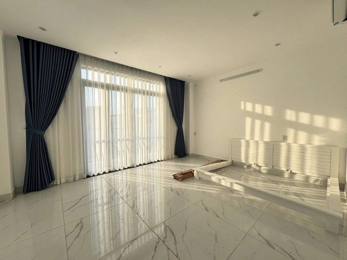 Bán nhà 3PN 85m2 mặt tiền Hoàng Diệu 2, Linh Chiểu 8 tỷ - Ảnh thu nhỏ 3