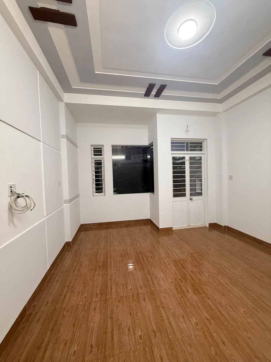 Nhà mặt tiền 3 tầng 48m² gần Lê Thanh Nghị, Quy Nhơn, 4 tỷ - Ảnh thu nhỏ 3