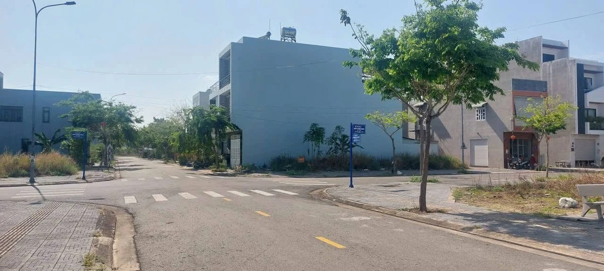 Bán đất nền Long Tâm Bà Rịa, 108m², mặt tiền Nguyễn Bá Phát, 2,68 tỷ - Ảnh 1