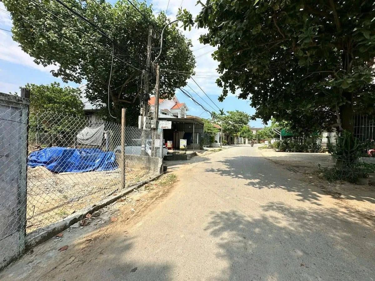 Bán đất lô góc 2 mặt tiền Tùng Thiện Vương, Huế, 194,7m2, 7,2 tỷ - Ảnh thu nhỏ 3