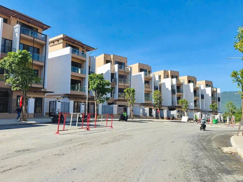 Bán biệt thự đơn lập view biển Vịnh Mây Đà Nẵng 360m2
