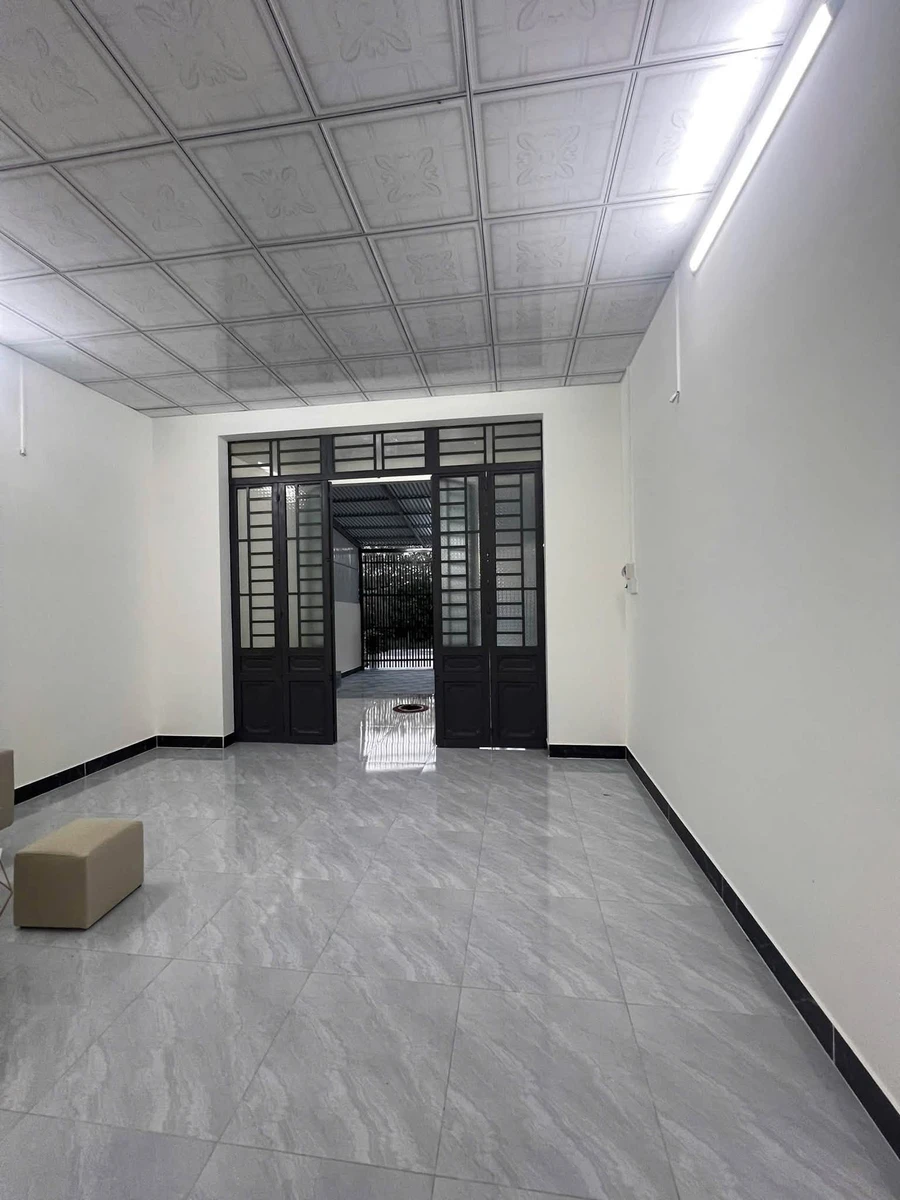 Bán nhà riêng 102m² 2PN tại Hòa Thành Tây Ninh giá 1 tỷ 190 triệu - Ảnh 1