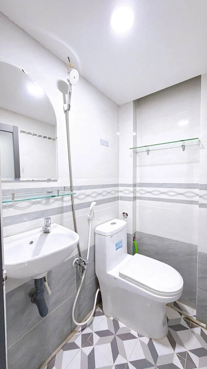 Bán nhà hẻm 78 Khánh Hội Quận 4, 28.6m2, 3PN, giá 3.55 tỷ - Ảnh thu nhỏ 5