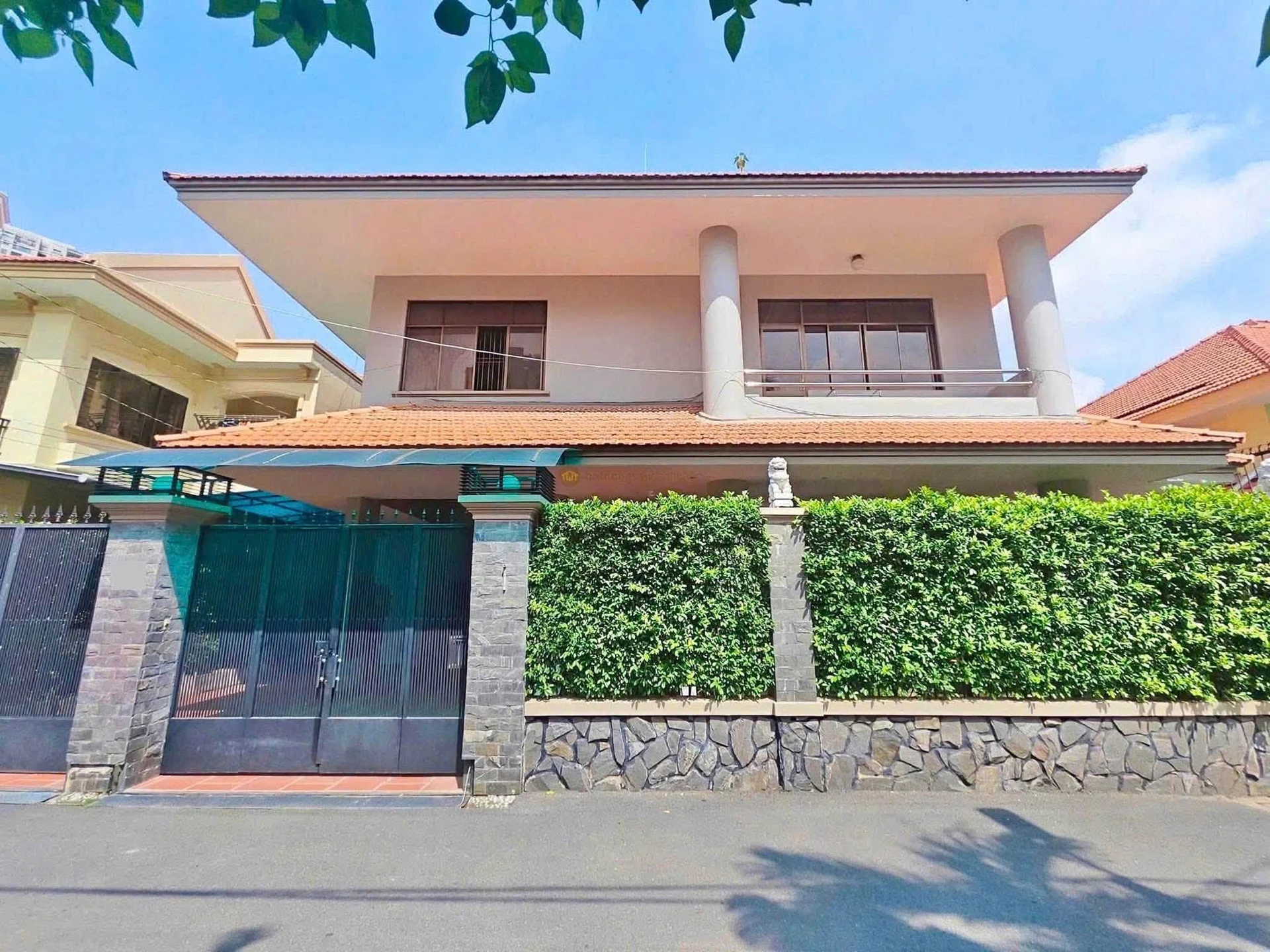 Bán biệt thự Nguyễn Ư Dĩ, 340m2, 80 tỷ, Quận 2 - Ảnh 1