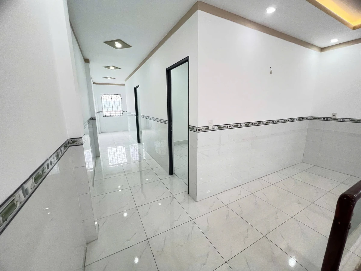 Bán nhà trệt lửng 115m² 3 PN 2 mặt tiền Nguyễn Thái Học - Ảnh thu nhỏ 4