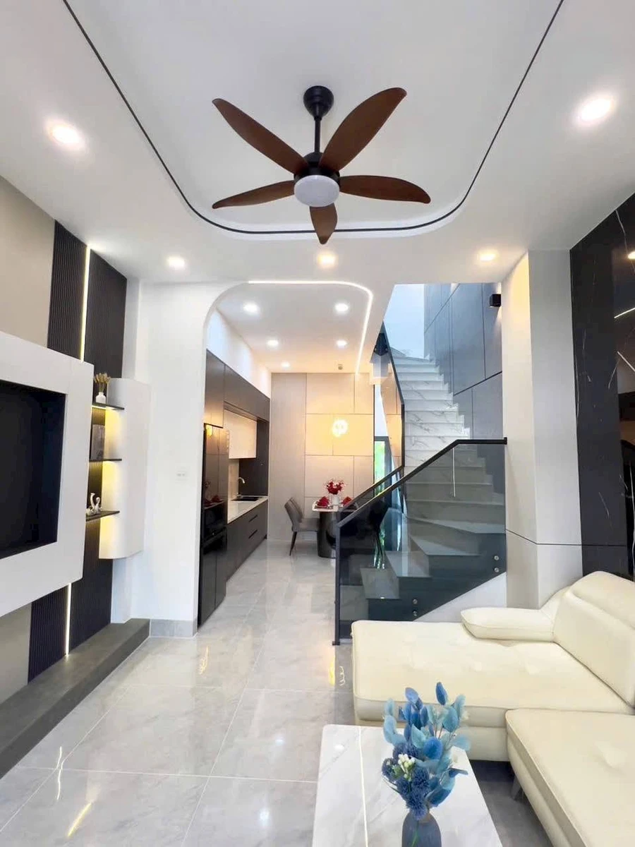 Bán nhà trệt lầu 4x16 (64m2) đường số 4 KDC Nhi Đồng, Cần Thơ, giá 4,39 tỷ - Ảnh thu nhỏ 3