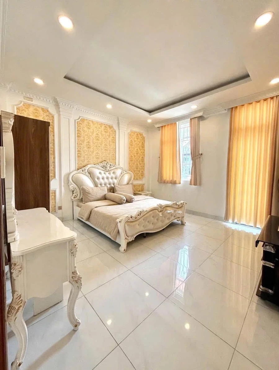 Bán nhà 8x11m trệt 2 lầu, 4PN, đường Lê Văn Quới, Bình Tân giá 6,7 tỷ - Ảnh thu nhỏ 4