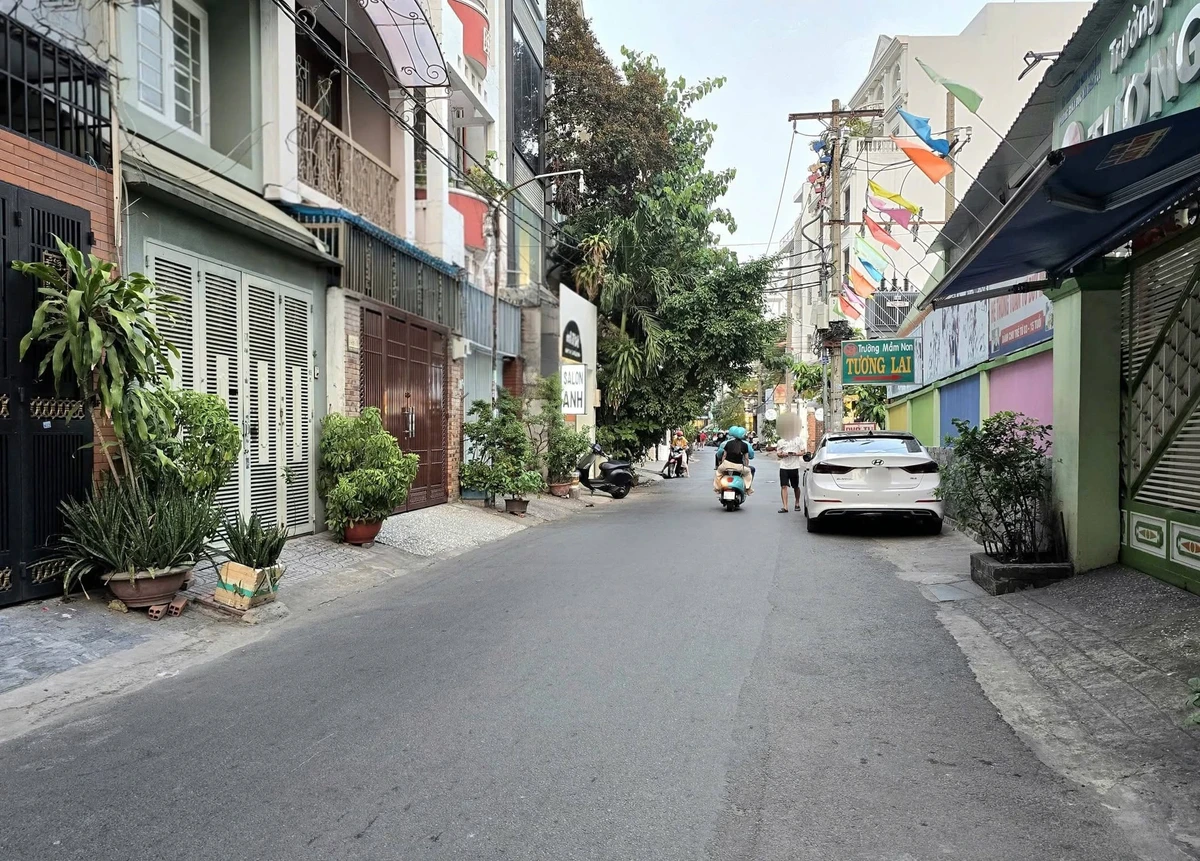Bán nhà 4 tầng 112m² 6PN gần Vạn Hạnh Mall, Q.10 - Ảnh thu nhỏ 3