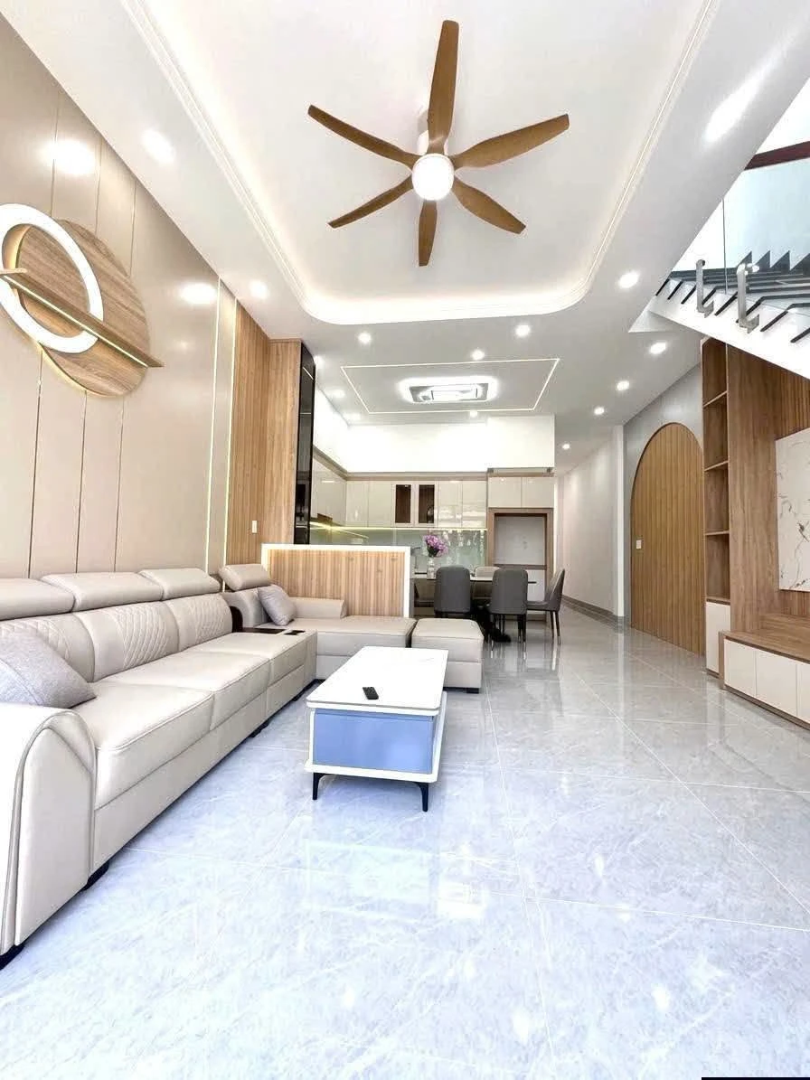 Bán nhà hẻm 385 Lê Hồng Phong, Phú Hòa, Thủ Dầu Một, 71m2, 3PN, giá 4,29 tỷ - Ảnh thu nhỏ 2