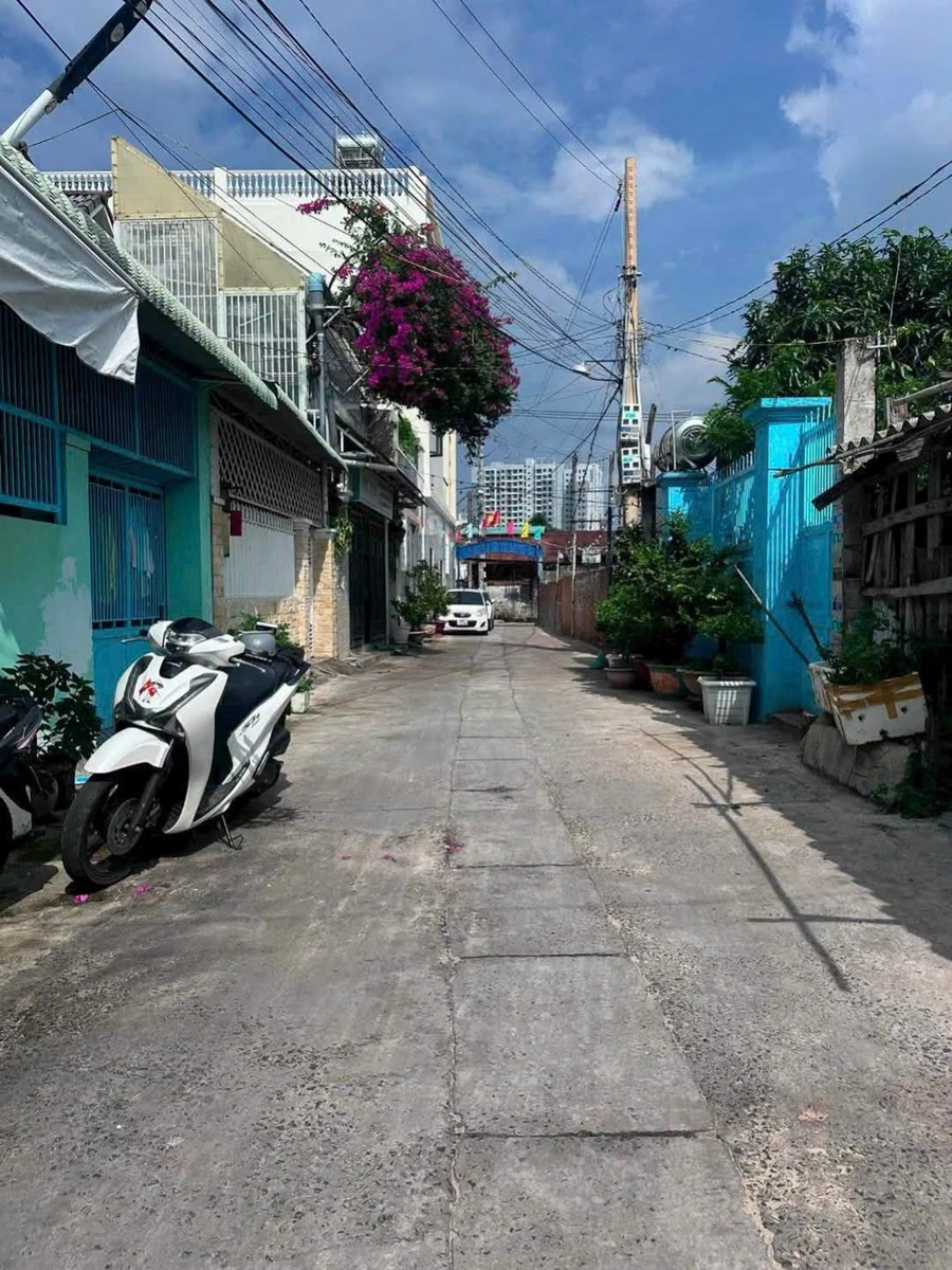 Bán nhà cấp 4 góc 2 mặt tiền 54m2 sổ hồng riêng, Phường Bình Hưng, Phan Thiết - Ảnh 1