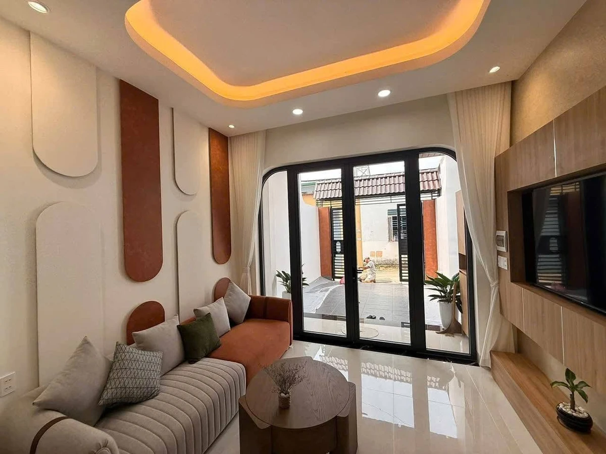 Bán nhà 1 trệt 1 lầu full nội thất 70m2 hẻm 175 Y Moan, Tân Lợi, Buôn Ma Thuột - Ảnh thu nhỏ 2