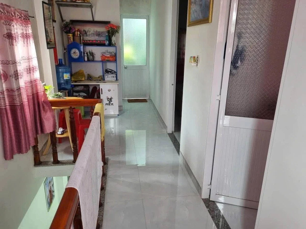 Bán nhà hẻm rộng Lê Hồng Phong 47m², Quy Nhơn, 2.1 tỷ - Ảnh thu nhỏ 4
