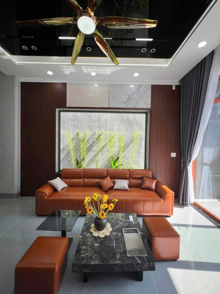 Bán nhà phố luxury Trảng Dài 170m², 3 PN, sân xe rộng - Ảnh thu nhỏ 4