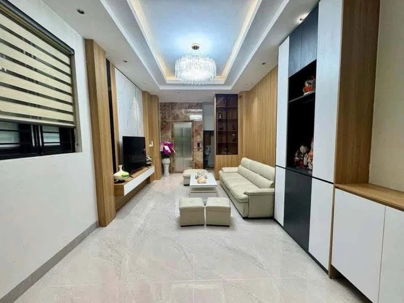 Bán nhà riêng 6 tầng 34m2 lô góc có thang máy khu Văn Miếu - Quốc Tử Giám, Hà Nội