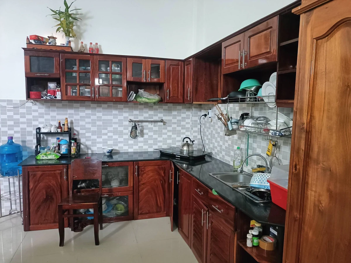 Bán nhà 2 tầng 120m2 gần Nguyễn Tất Thành, Bình Kiến - Ảnh thu nhỏ 3