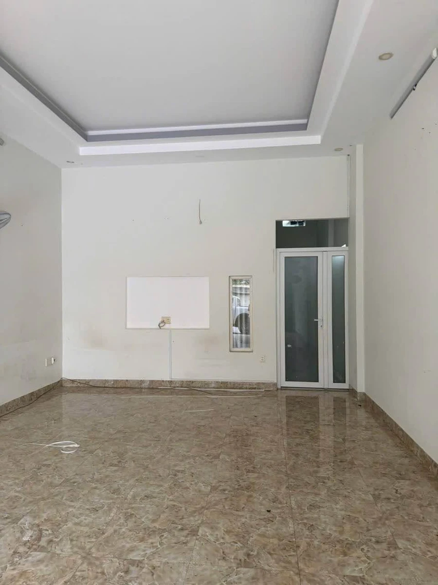 Bán nhà cấp 4 mặt tiền Hoàng Hòa Thám 105m², 6.3 tỷ - Ảnh thu nhỏ 3
