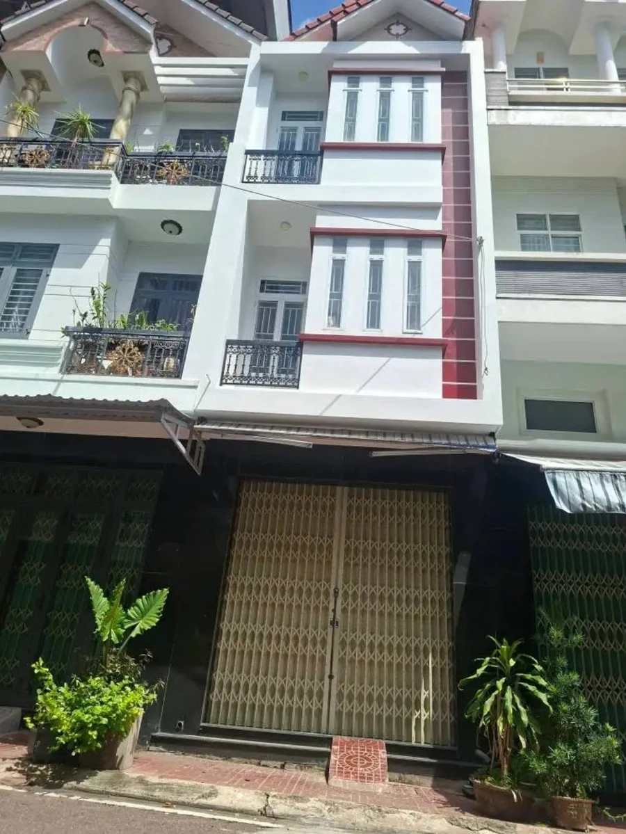 Bán nhà mặt tiền 4 tầng Quy Nhơn 40m², 3PN, 3.95 tỷ - Ảnh thu nhỏ 5