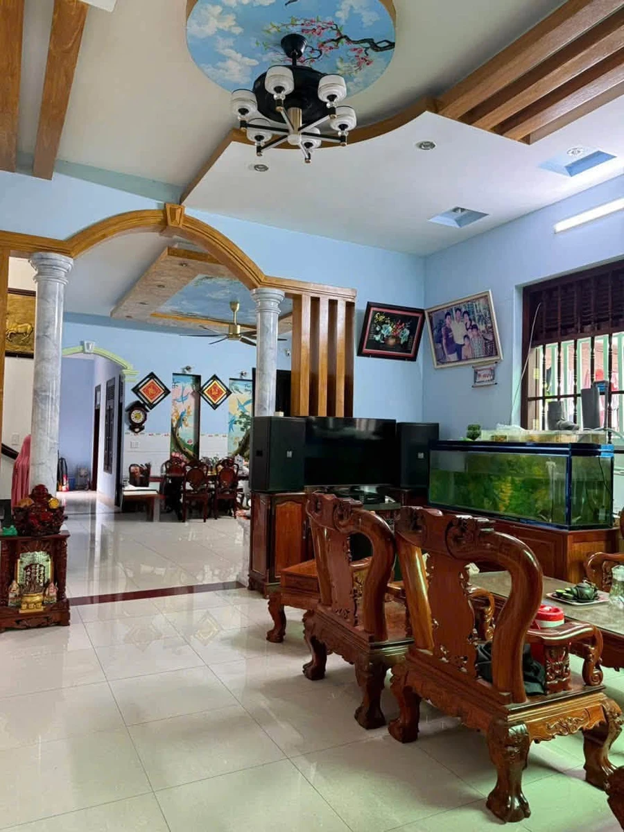 Bán nhà mặt tiền 1 trệt 1 lầu 9x26m Tân Hiệp - Ảnh thu nhỏ 3