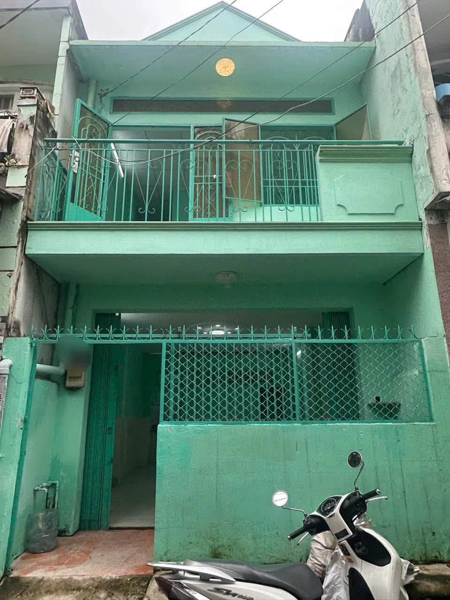 Bán nhà hẻm xe hơi đường Chiến Lược, Bình Trị Đông, Bình Tân 4x9,5m 1 trệt 1 lầu 2PN - Ảnh 1