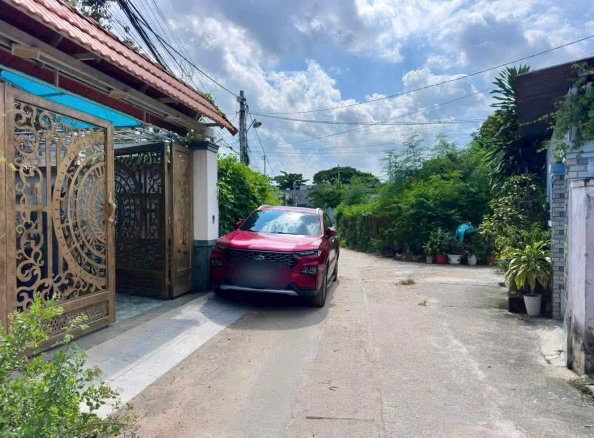 Bán nhà 1 trệt 1 lầu 4 PN 200m² Phan Thiết 3,75 tỷ - Ảnh 1