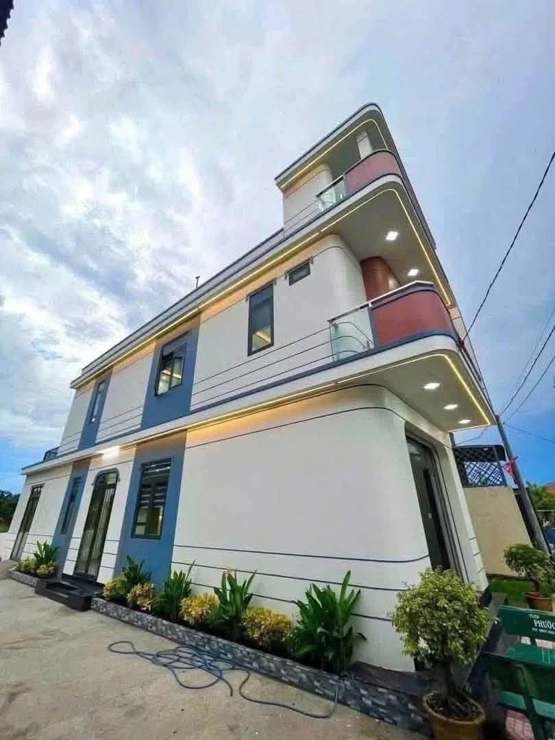 Bán nhà góc 2 mặt tiền 5,5x21m, 3PN 3WC, full nội thất tại xã Rạch Kiến, Tây Ninh - Ảnh thu nhỏ 2