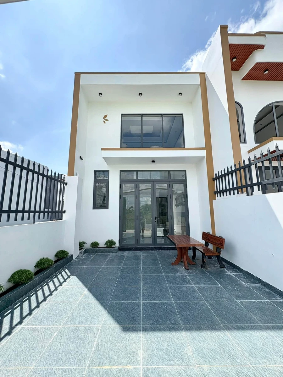 Bán nhà gác lửng 3PN-2WC 93.6m² gần Đồng Khởi, 1 tỷ - Ảnh thu nhỏ 2