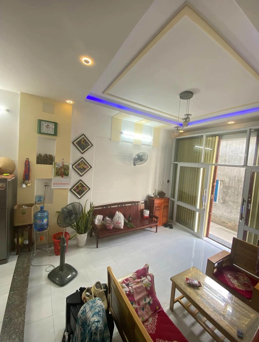 Bán nhà góc 2 mặt hẻm 47m², 2 tầng, đường Lê Hồng Phong, Quy Nhơn, giá 2,05 tỷ - Ảnh thu nhỏ 3