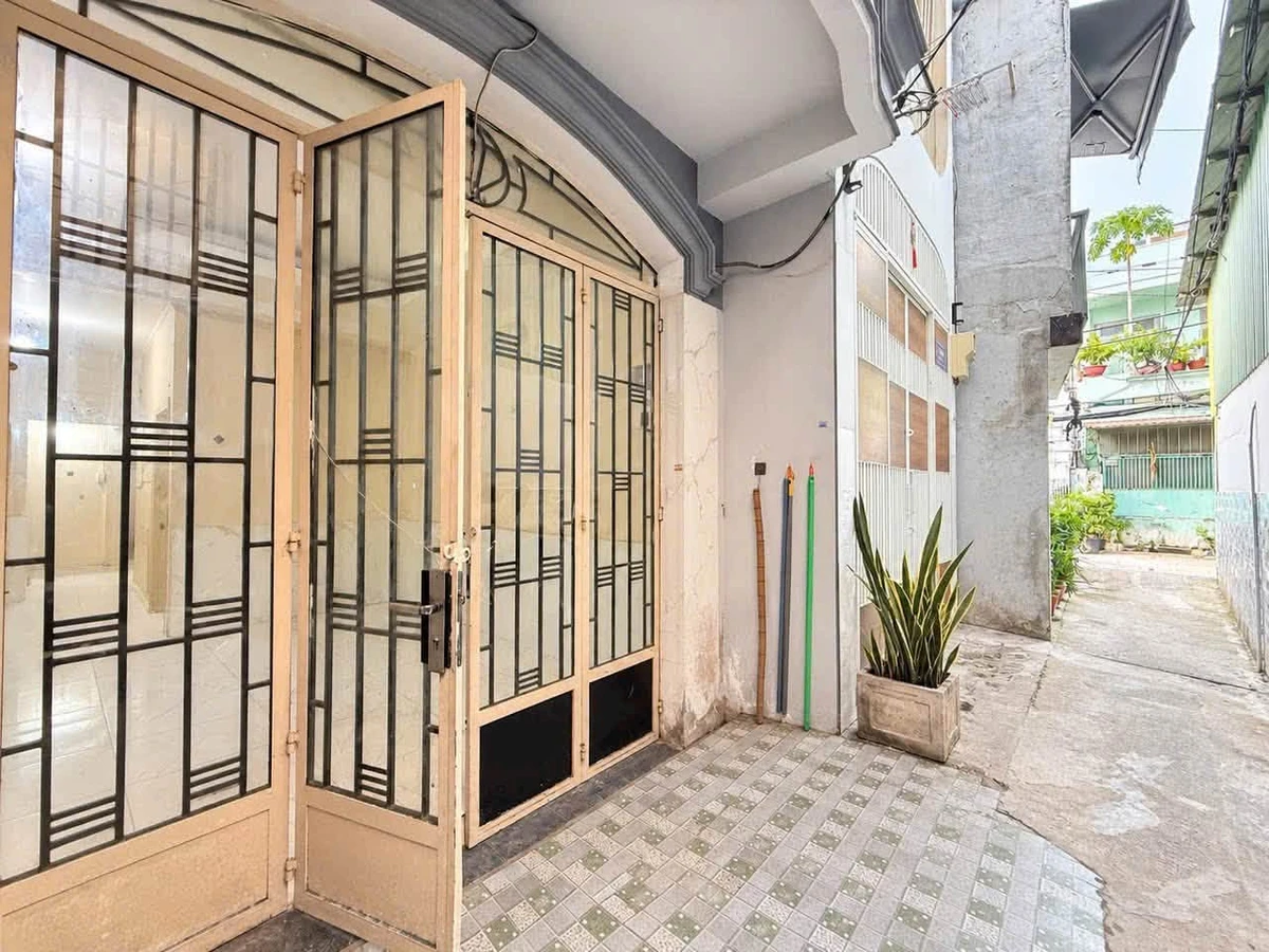 Bán nhà 4PN 33m² gần bờ kè Xuyên Tâm, Bình Thạnh - Ảnh thu nhỏ 2