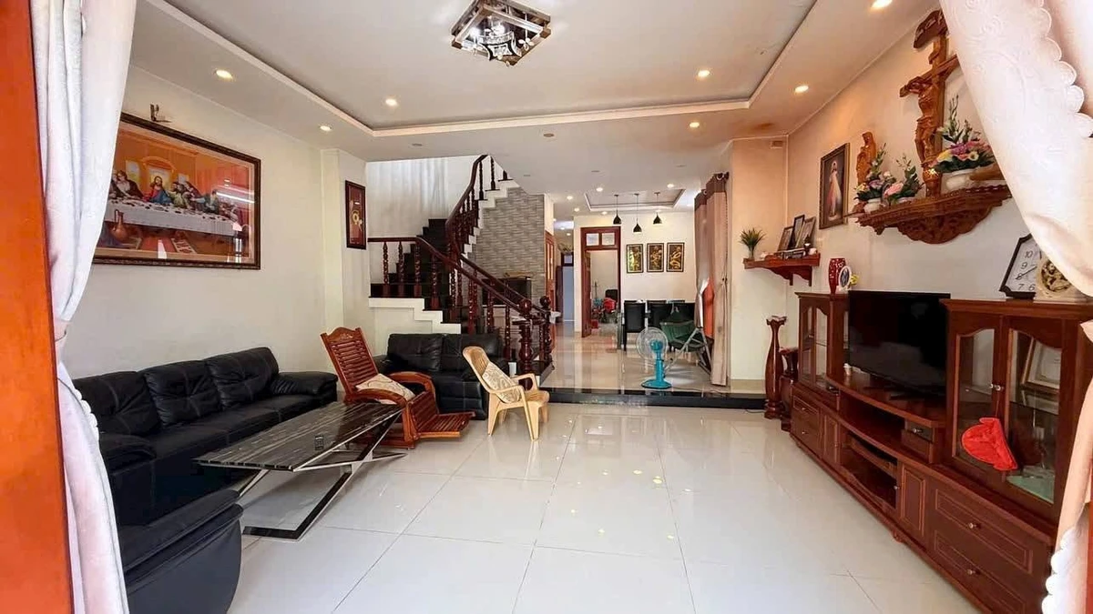 Biệt thự mini Bà Rịa 212m2, giá 5 tỷ 300 triệu - Ảnh thu nhỏ 4