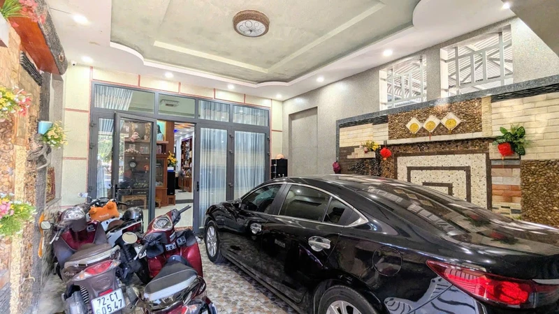 Bán nhà mặt tiền 105m² Lưu Hữu Phước Vũng Tàu 8 tỷ 999