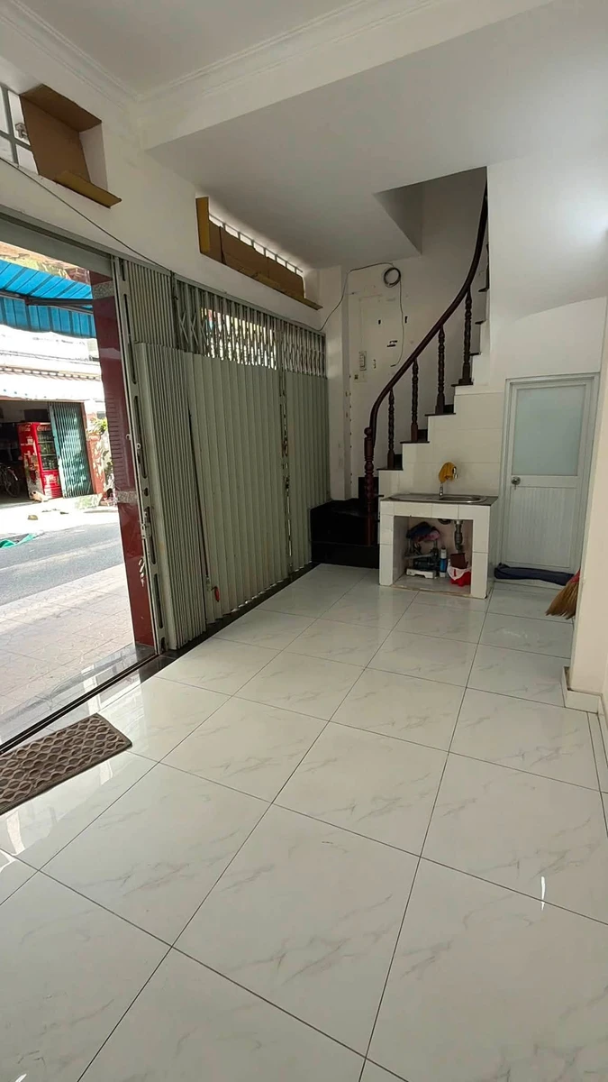 Bán nhà mặt tiền kinh doanh Lạc Long Quân, Q11, 6.3x3m, 4.7 tỷ - Ảnh thu nhỏ 4