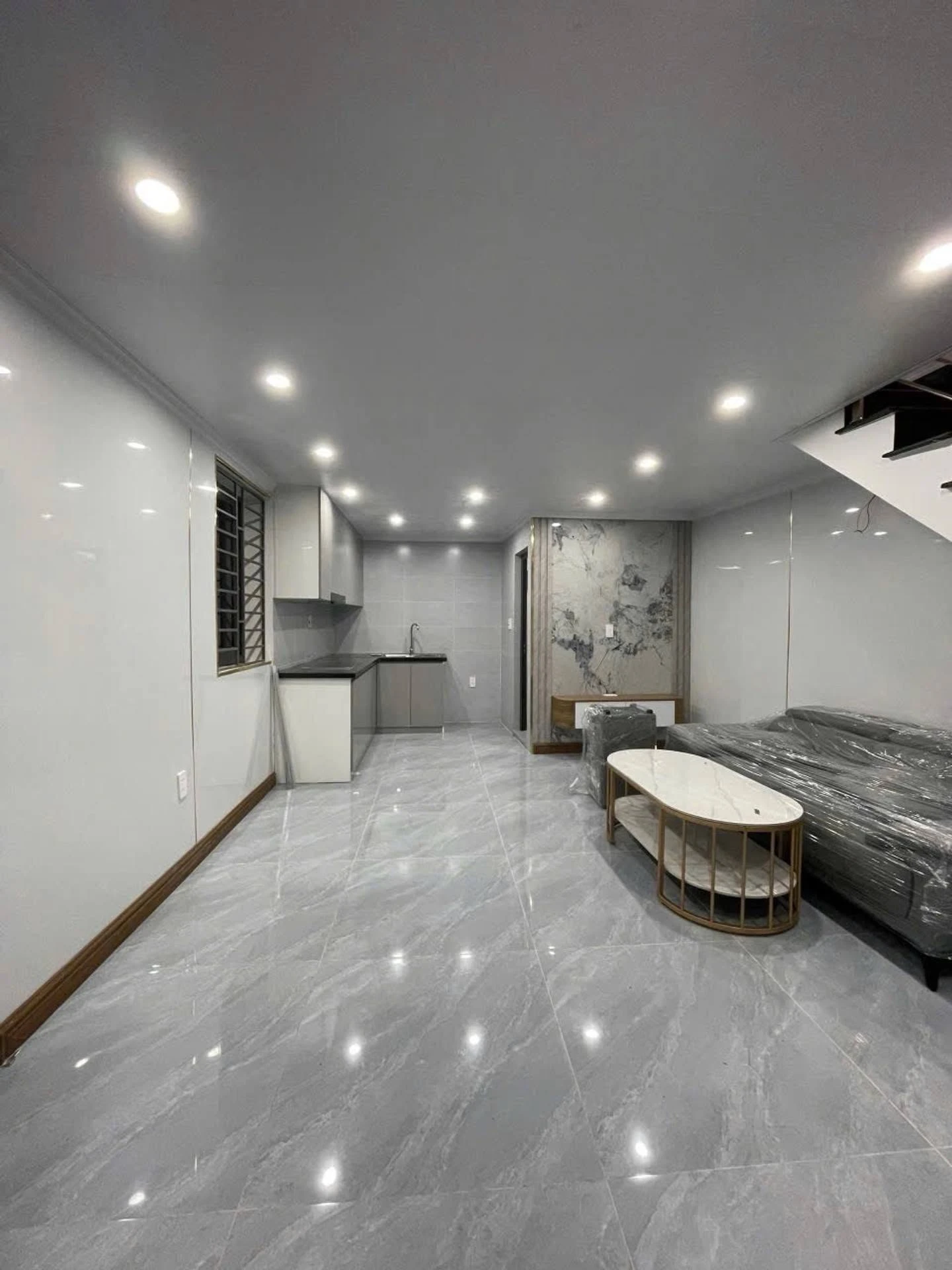 Bán nhà phố 34m² 3 tầng Trần Nguyên Hãn hơn 3 tỷ - Ảnh 1
