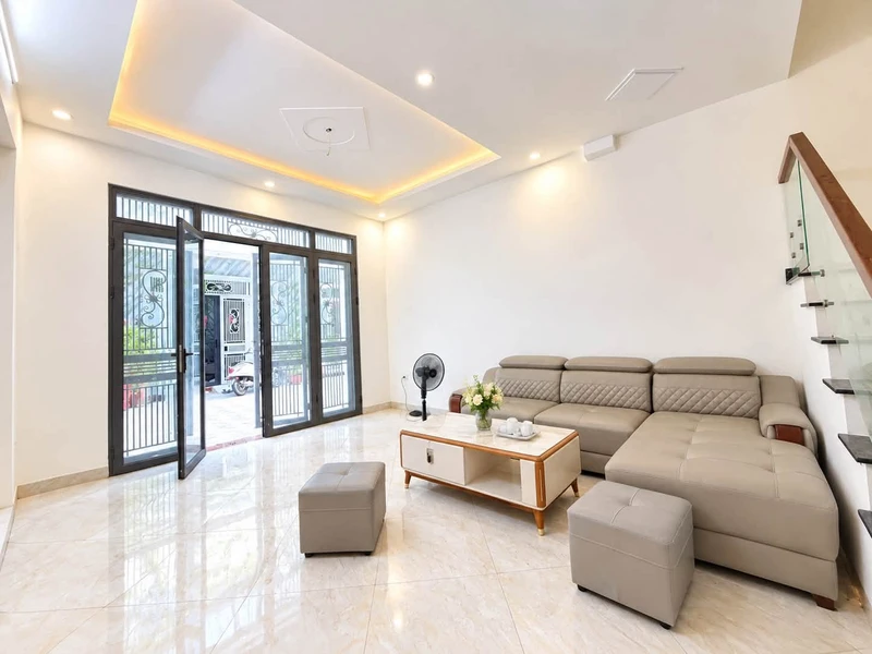 Bán nhà 4 phòng ngủ 69m2 gần Hoàng Huy An Đông, giá nhỉnh 3 tỷ